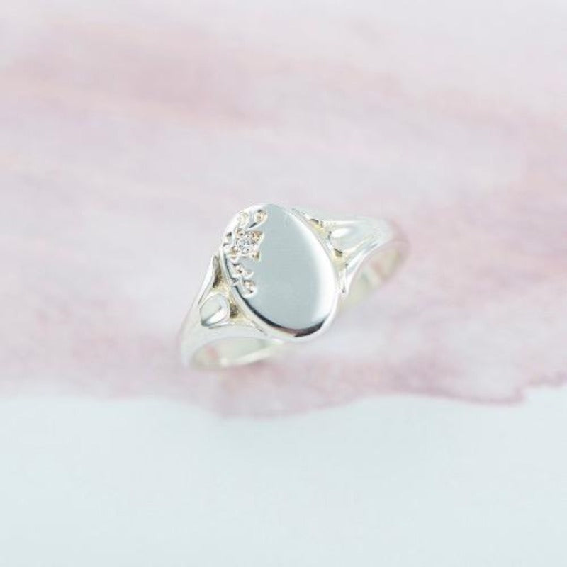 Ladies Oval Signet Ring in Sterling Silver with Natural 